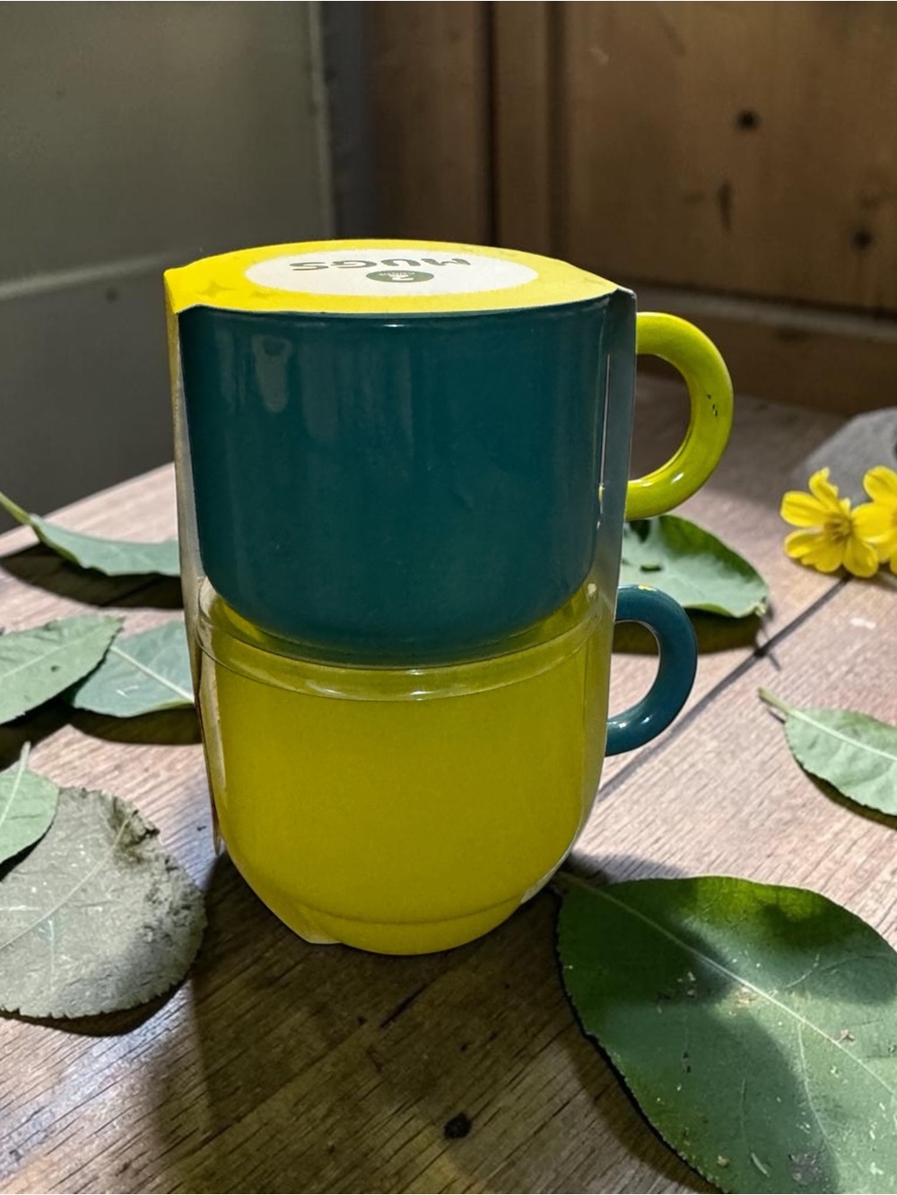 Target Bullseye Playground 2 PC Matcha Mugs Green &‎ Yellow NEW